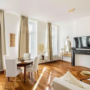 Appartement Bel Proche De Gare Du Midi, A Cote Du Centre