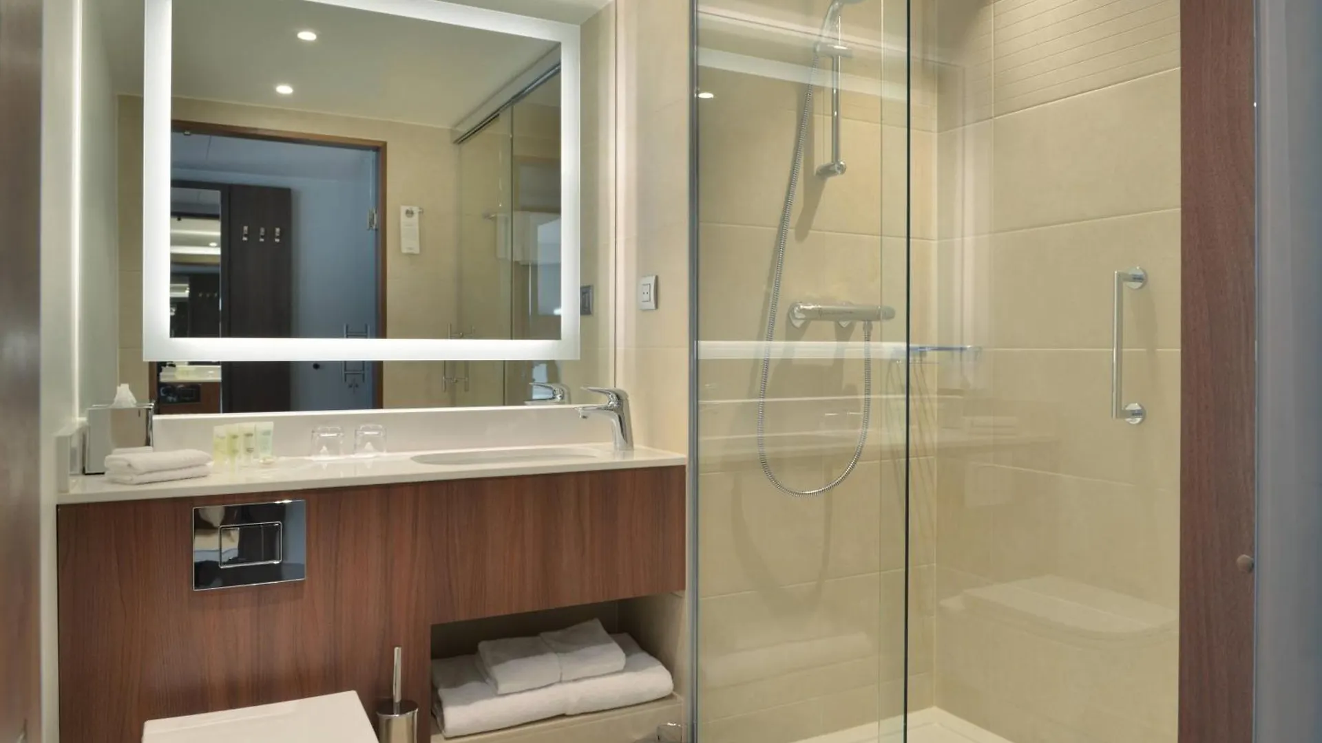 Courtyard By Marriott Brussels Eu Hotel Belgium