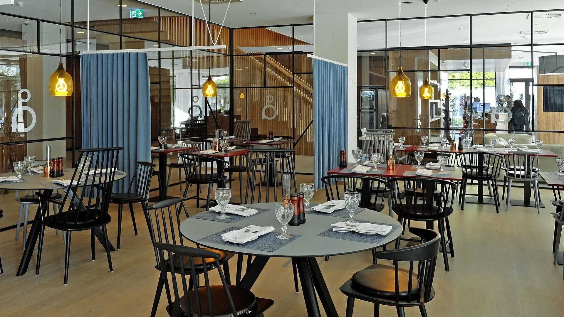 Courtyard By Marriott Brussels Eu Hotel